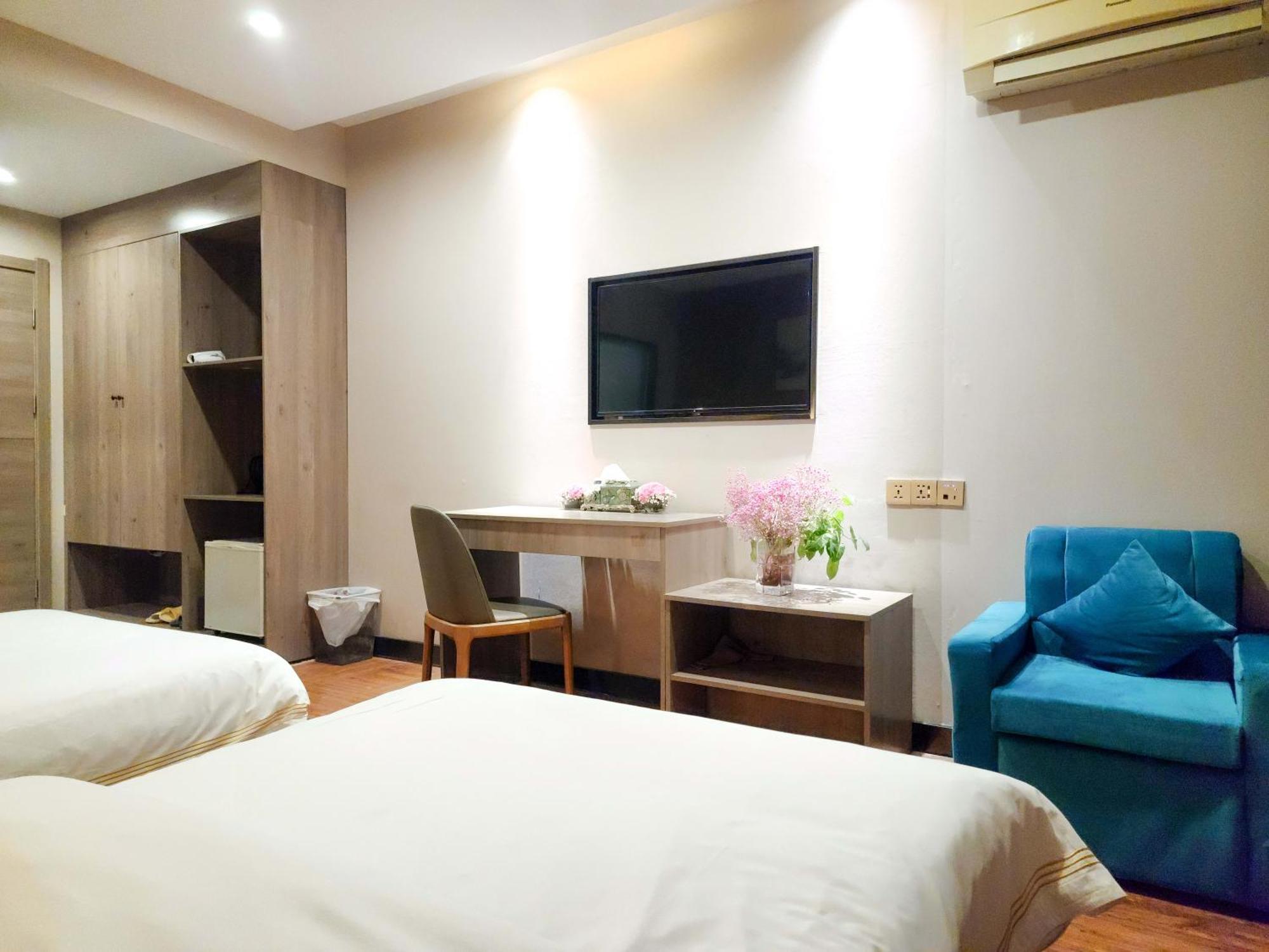 889 Boutique Hotel พนมเปญ ภายนอก รูปภาพ